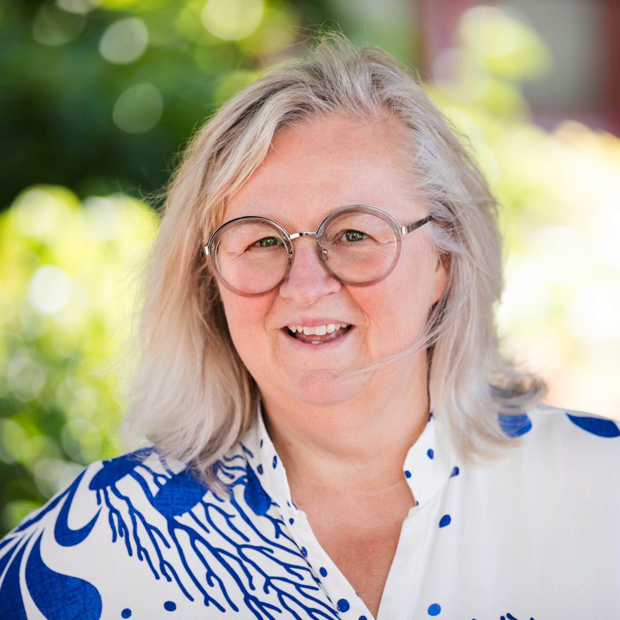 Porträt von Jutta Weigand